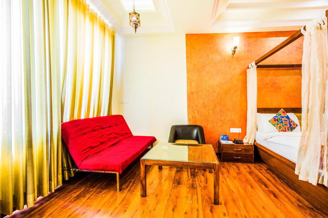 Hotel Golden Sands ジャイプール エクステリア 写真